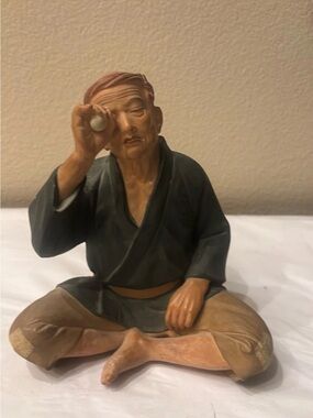Hakata Urasaki Japanese Clay Doll Figurine Seated Man Glass Cutter